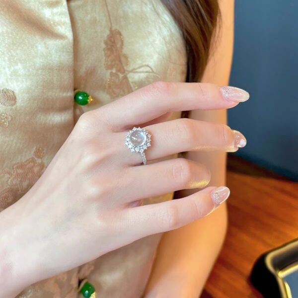 New Chinese style white chalcedony cabochon ring for women, niche design, light luxury and high-end feel, adjustable trendy ring for index finger (2)