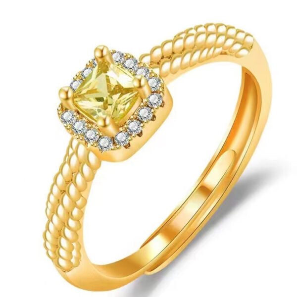 Small Sugar Cube Yellow Diamond Ring for Women, 18K Gold, Fashionable, Luxurious, High-End Valentine's Day Gift for Your Girlfriend